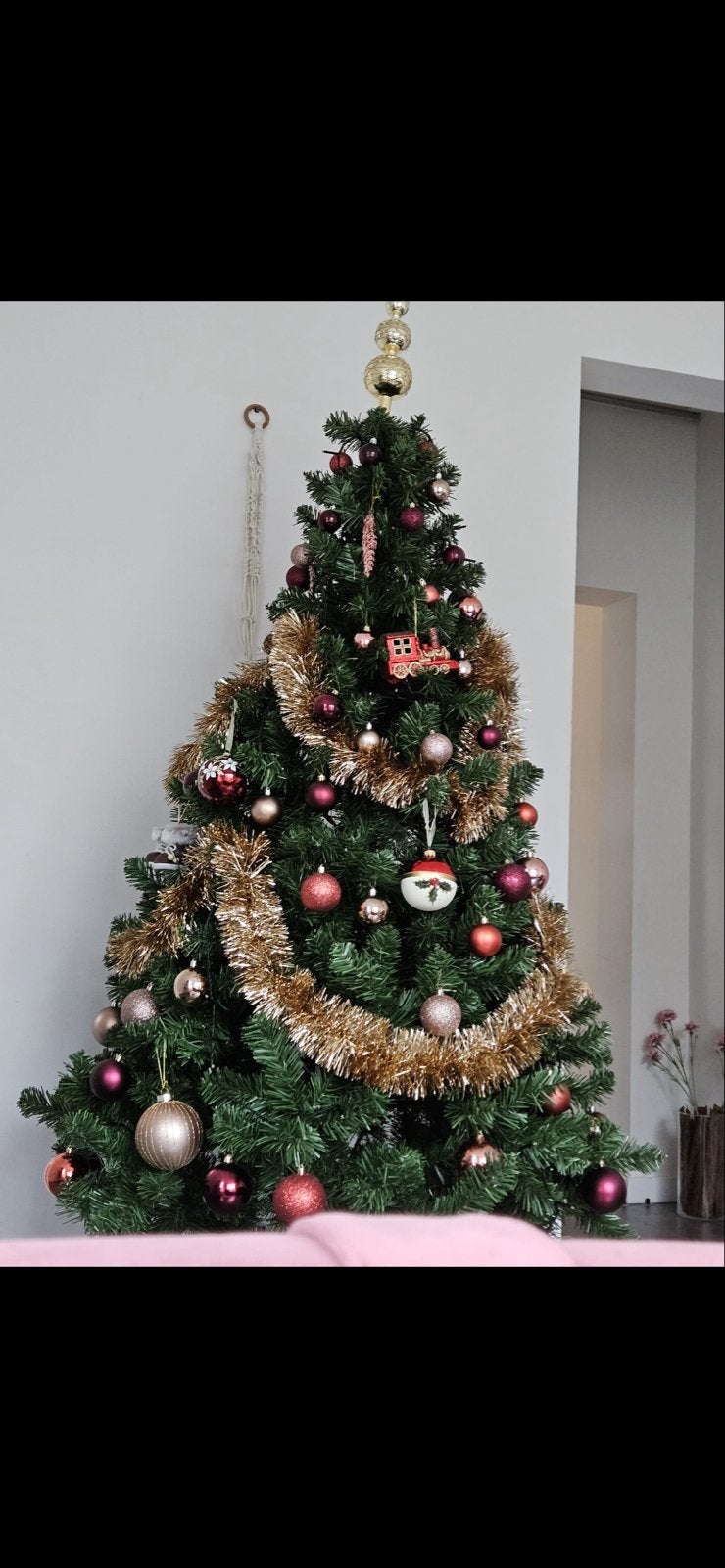Kerstboom zgan, incl ballenmix + lampjes 210 hoog, Ophalen, Zo goed als nieuw