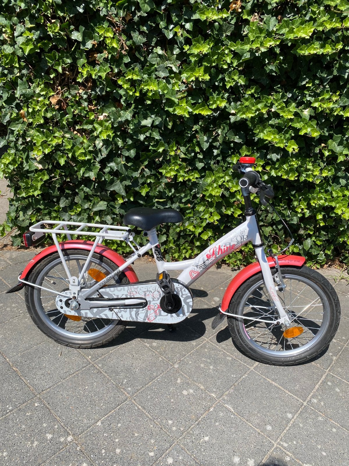 Loekie kinderfiets 16 inch, Ophalen, Zo goed als nieuw, 16 tot 20 inch