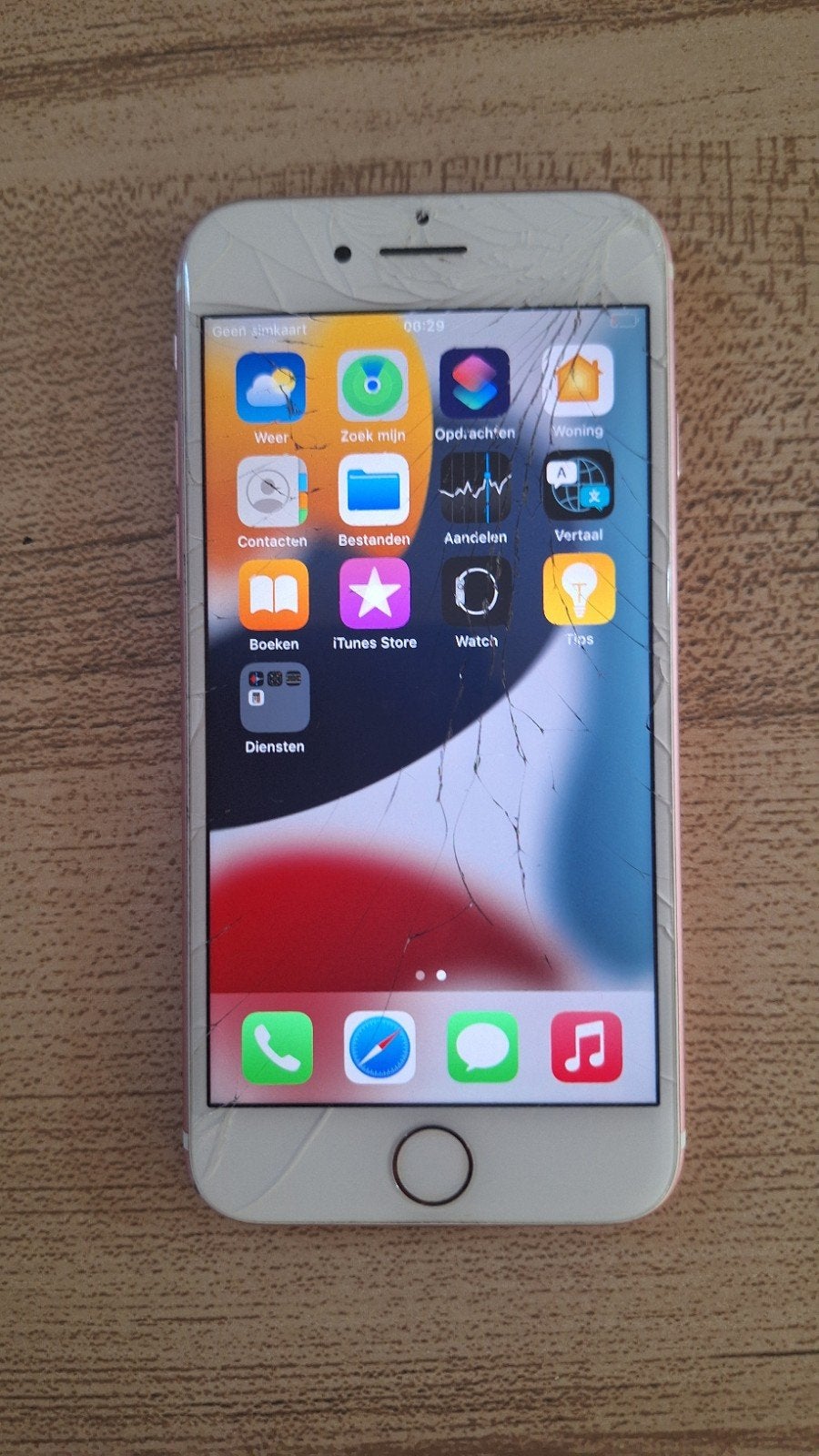 iPhone 7 met barsten, werkt perfect, Ophalen, Gebruikt, 63 %, 32 GB