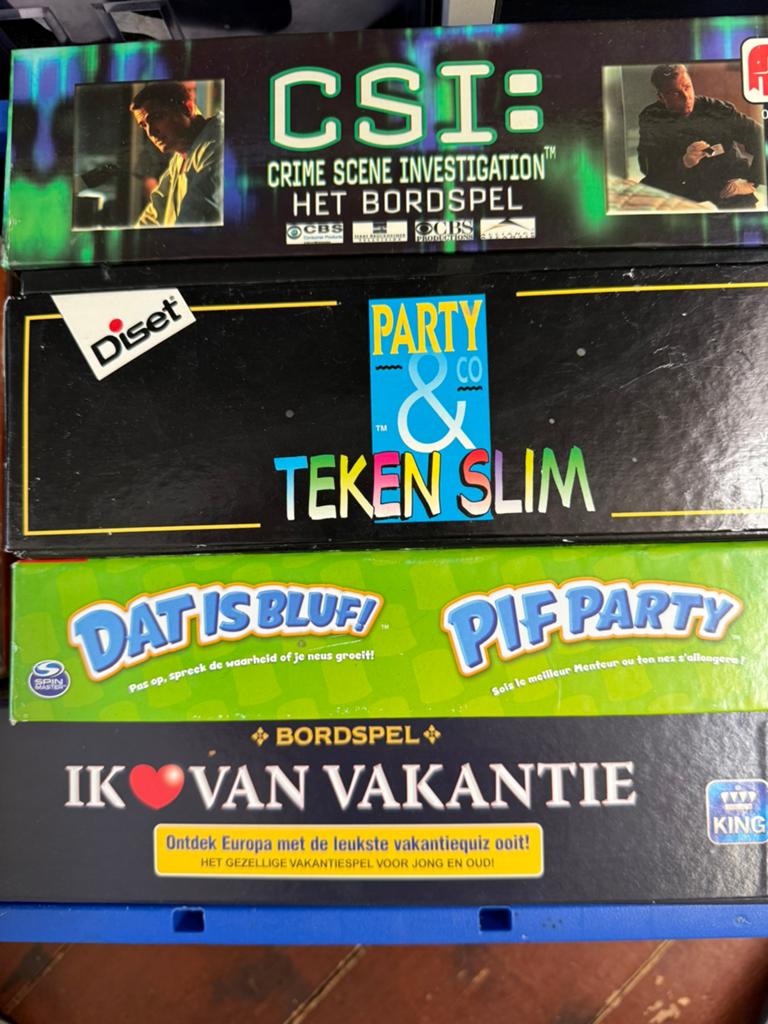 Krat met bordspellen, Ophalen, Gebruikt