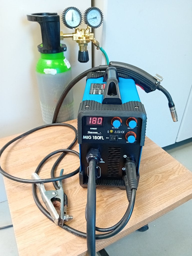 Hekwerk Mig Mag Lasinverter Lastoestel 180ampere op 230Volt, Ophalen, Zo goed als nieuw, 150 tot 200 cm, IJzer
