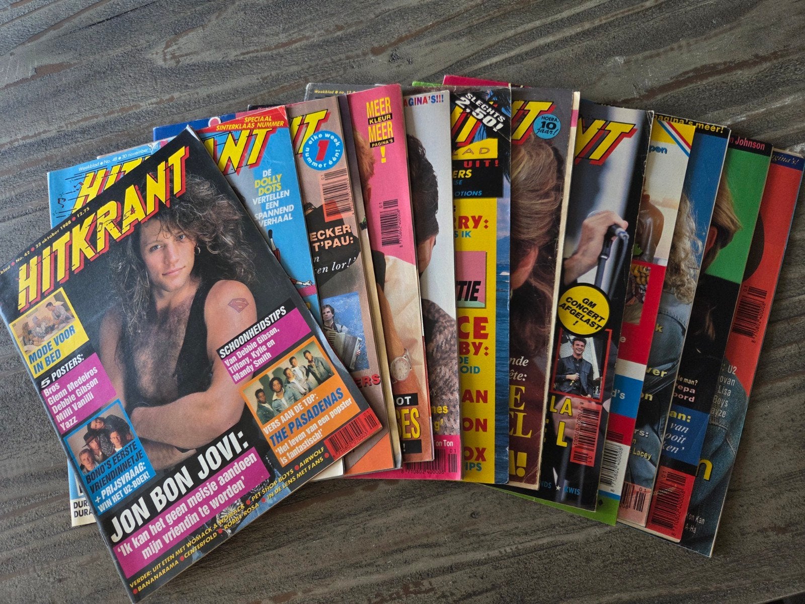 12 Complete Hitkranten + Posters uit de periode 1985-1989, Boeken, Ophalen of Verzenden, Gelezen, Muziek, Film of Tv