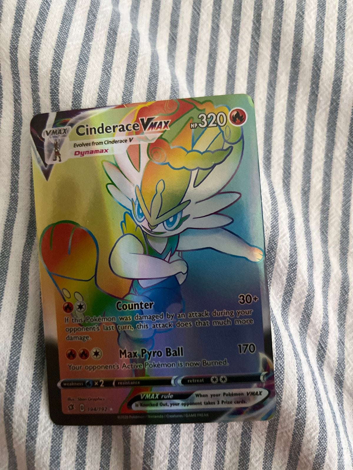 Cinderace VMAX Pokémon kaart - Rainbow Rare, Ophalen of Verzenden, Zo goed als nieuw, Losse kaart, Foil