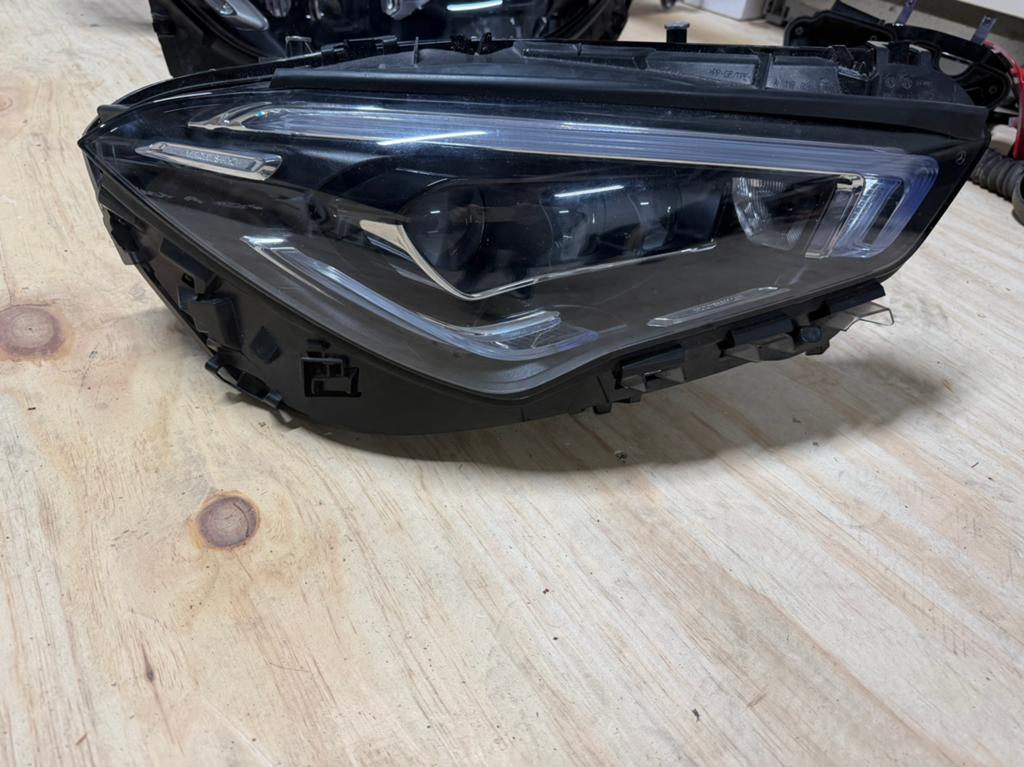 Mercedes Cla w118 Multibeam led koplamp rechts, Auto-onderdelen, Ophalen of Verzenden, Gebruikt, Mercedes-Benz