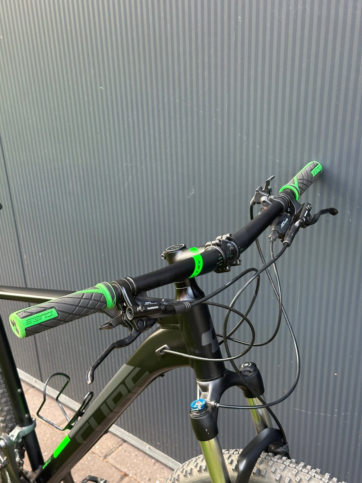 Foto 9 van Mountainbike | Cube Analog HPA | 29” | Maat L