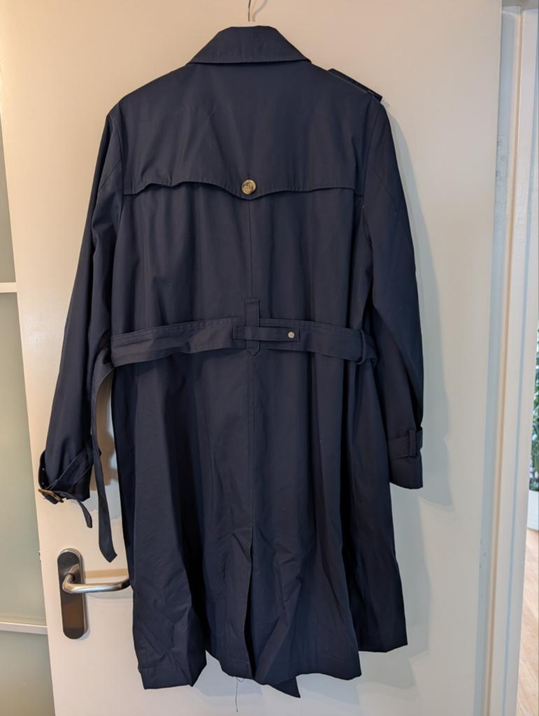 Trenchcoat donker blauw, Ophalen of Verzenden, Zo goed als nieuw, Maat 46/48 (XL) of groter, Blauw