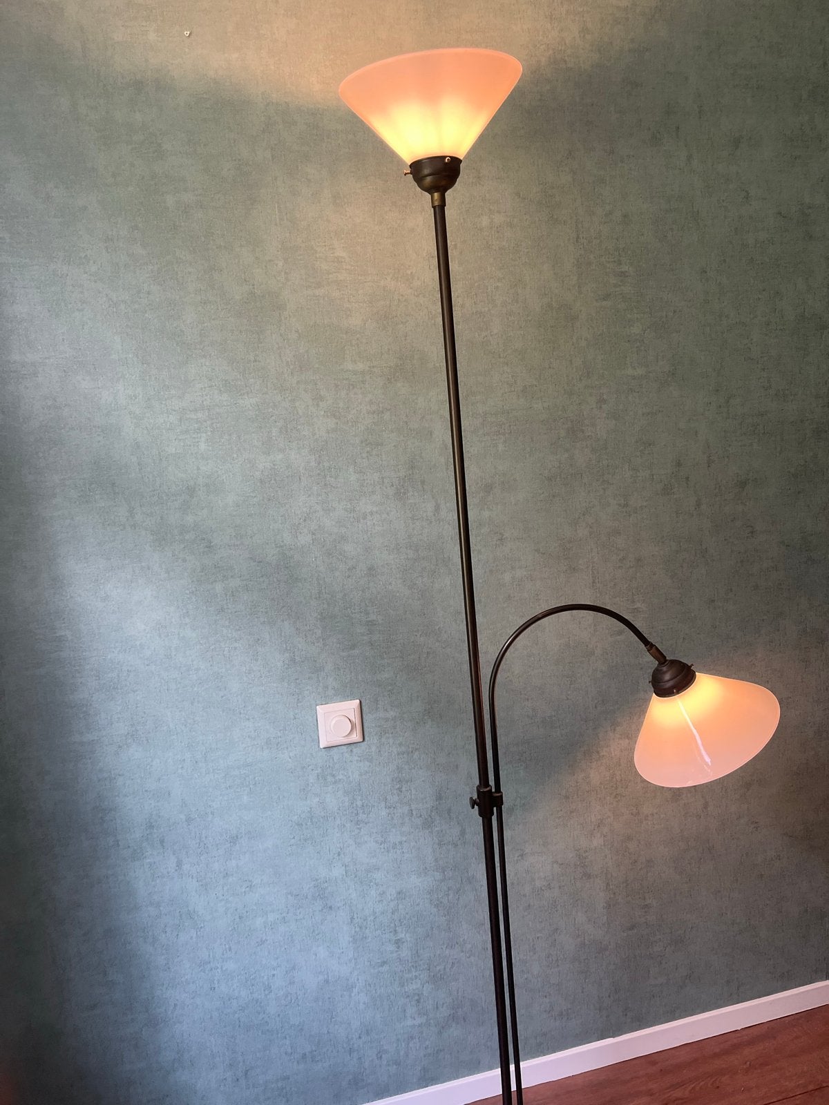 Stijlvolle vloerlamp met leeslamp - Zwart/Brons, Gebruikt, Metaal, 150 tot 200 cm, E27 (groot)