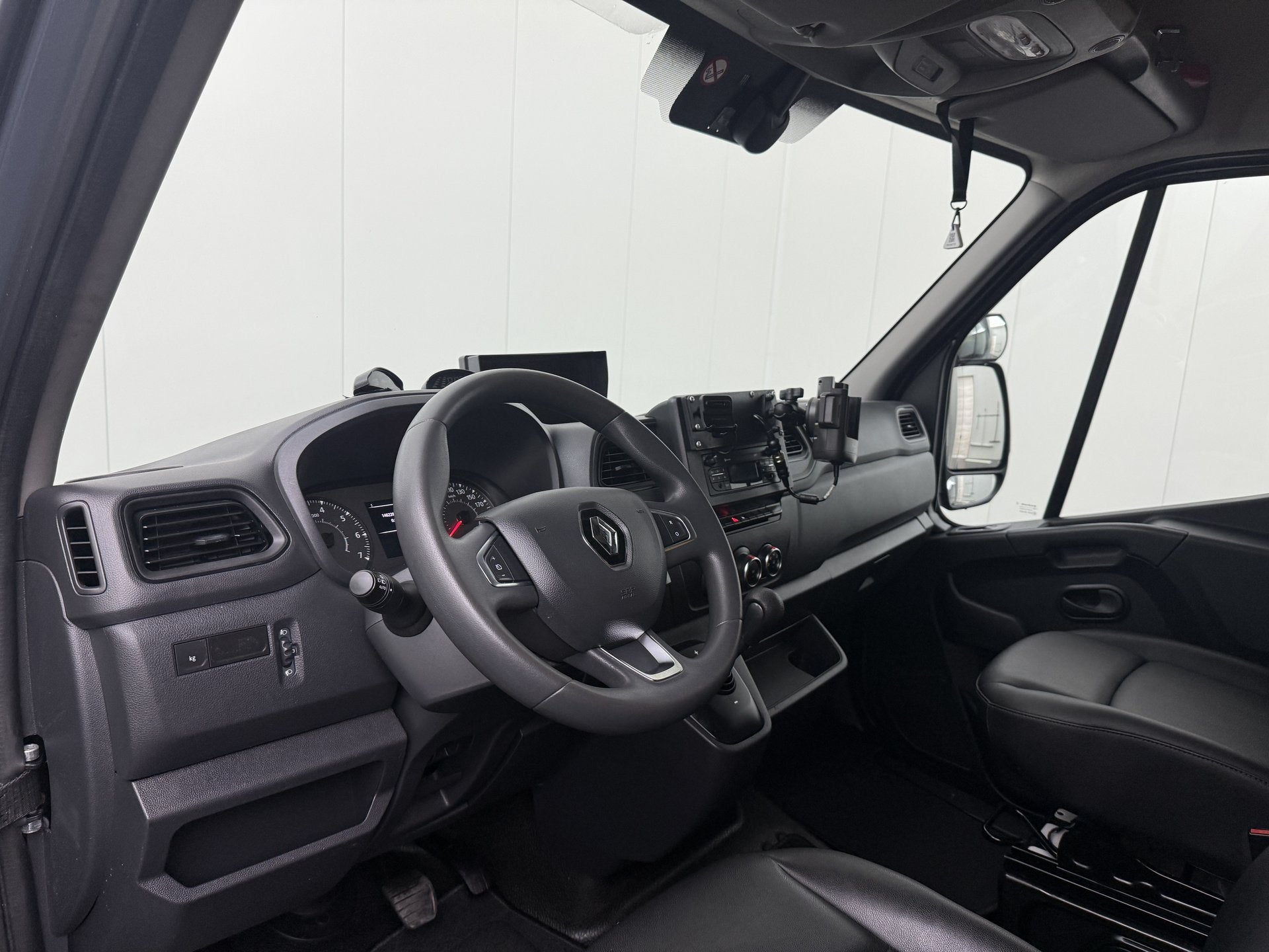 Renault Master 2.3DCi 150PK Automaat Bakwagen Lowliner | Spe, Dealer onderhouden, Gebruikt, 4 cilinders, 150 pk