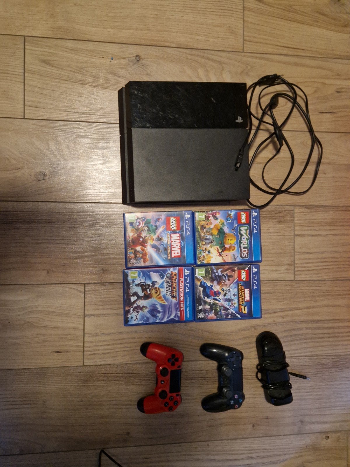 PlayStation 4 Slim met PS VR, 2 controllers en 4 games, Ophalen, Gebruikt, Overige genres, 1 speler