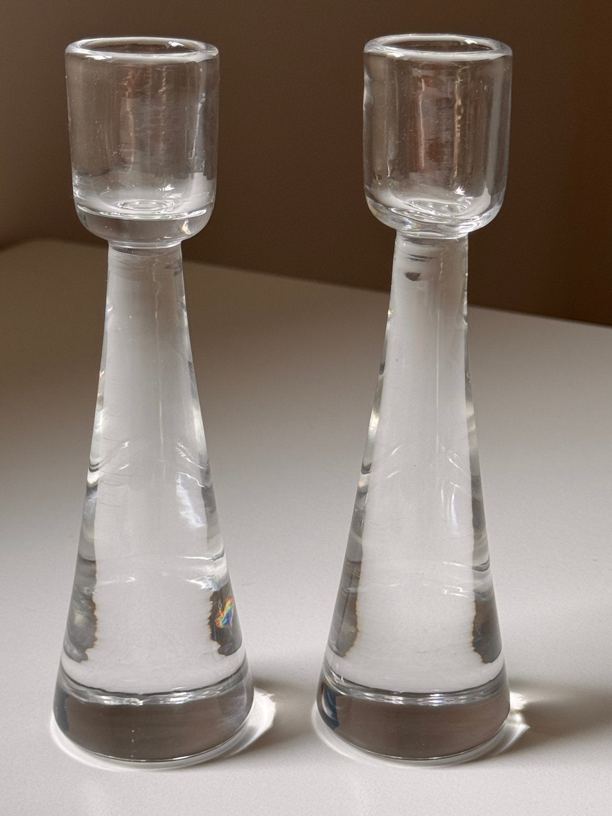 ZGAN twee glazen Orrefors kandelaars Sven Palmqvist 16cm, Overige merken, Ophalen of Verzenden, Kandelaar, 16 cm