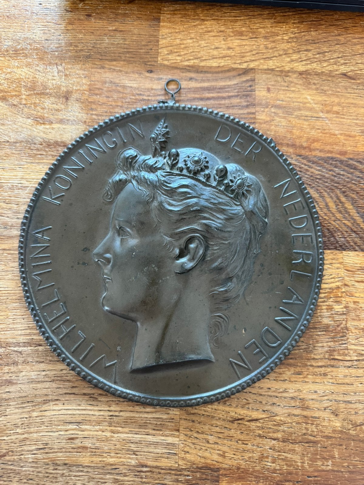 Plaquette Wilhelmina Koningin der Nederlanden, Ophalen of Verzenden, Overige materialen
