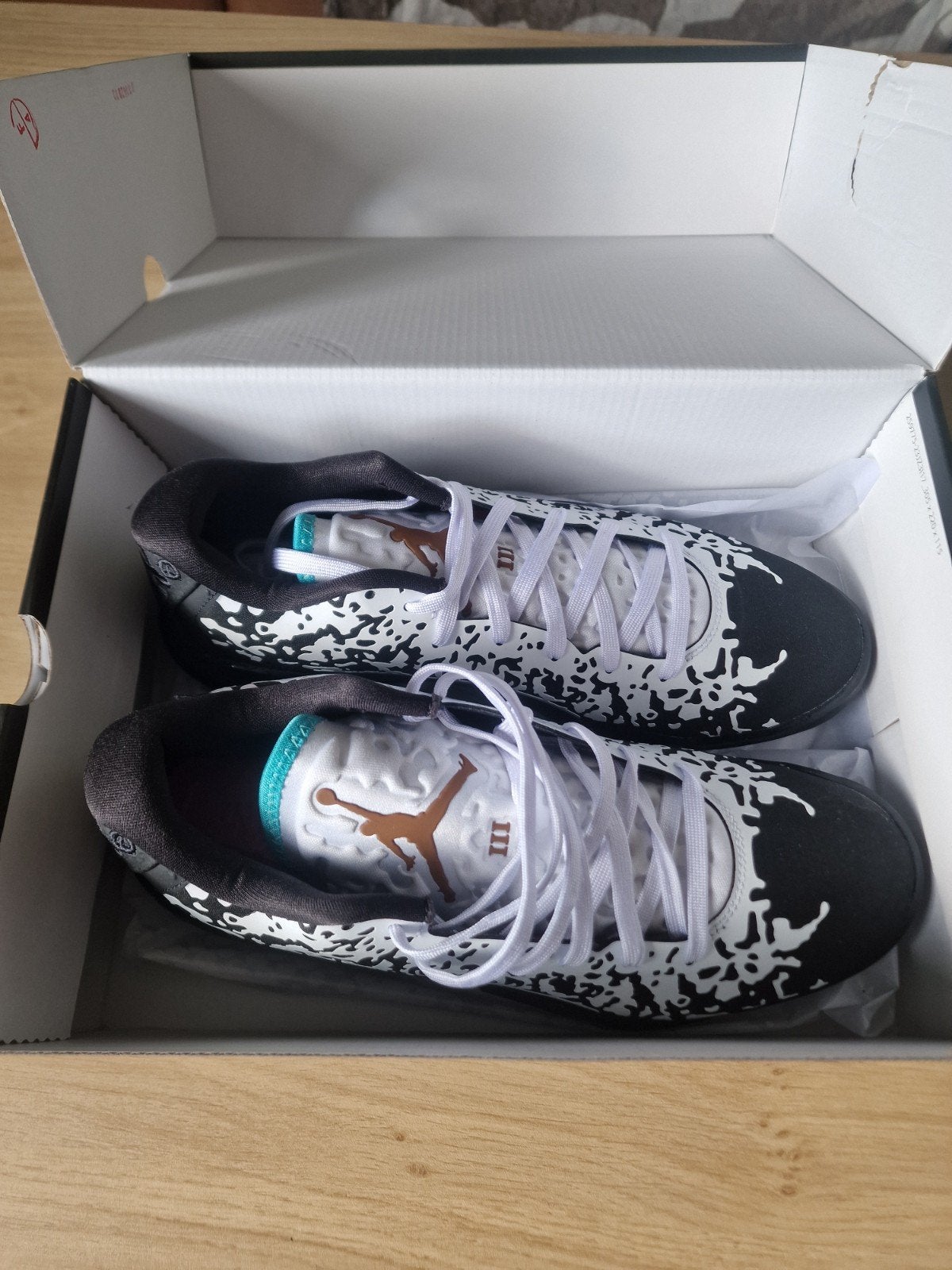 Jordan Zion 3, brand new, never worn, size EUR 42.5, or 9, Zwart, Nieuw, Ophalen of Verzenden, Sneakers of Gympen