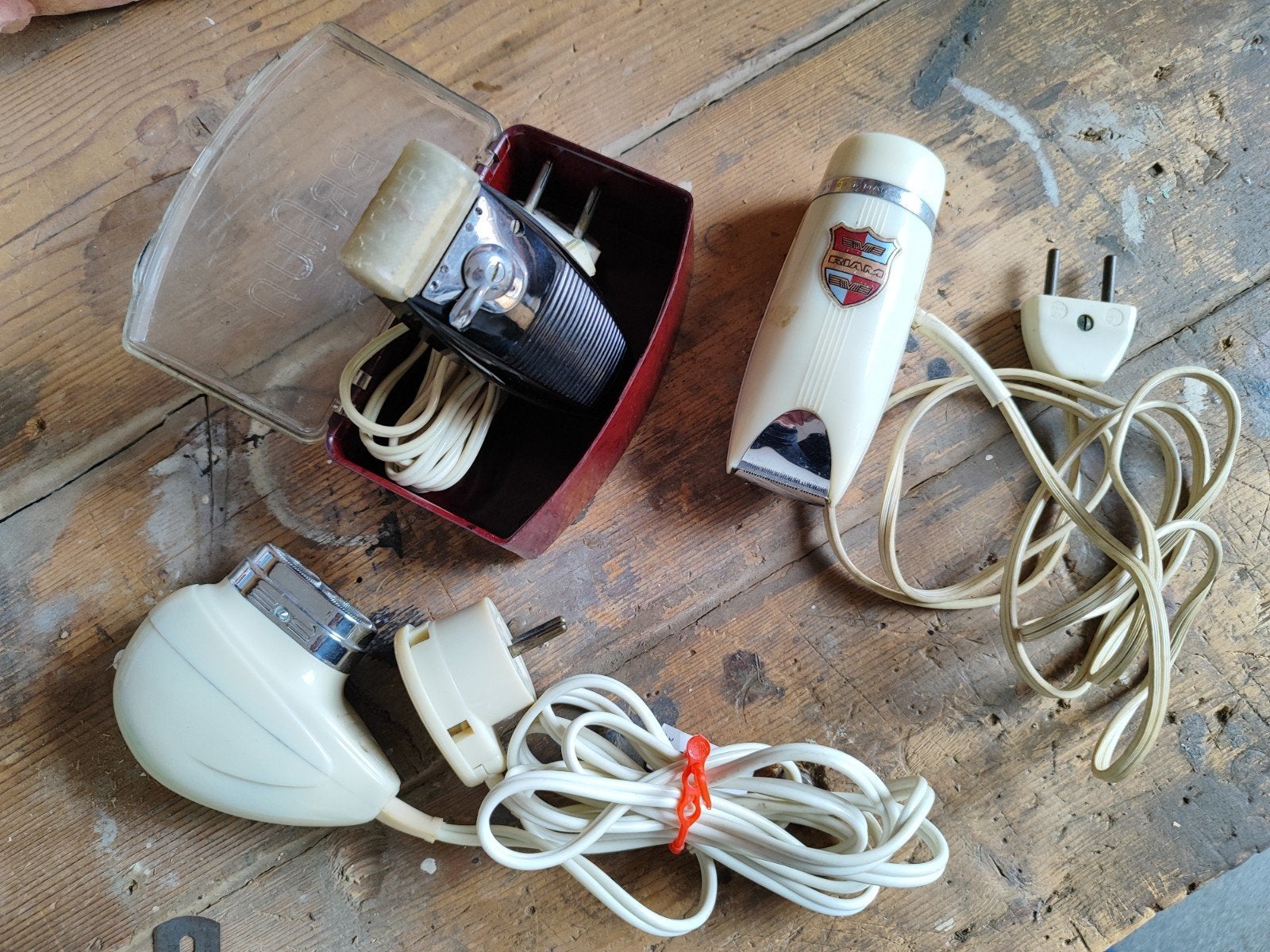 3 Vintage Elektrische Scheerapparaten: Braun, Philips, Riam, Ophalen of Verzenden