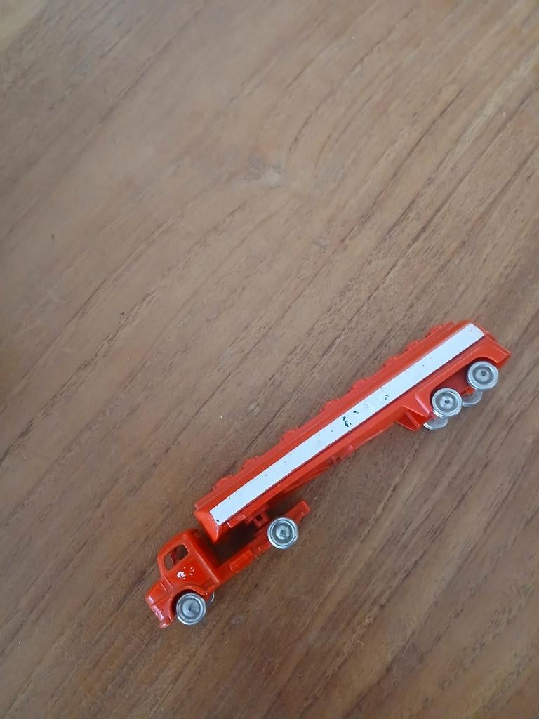 Lego Mercedes tanker met oplegger item 650, Ophalen of Verzenden