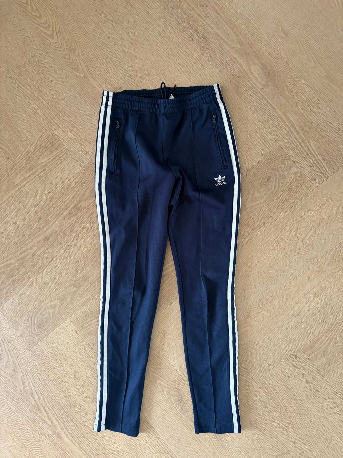 Adidas Primeblue trainingsbroek maat S, Kleding | Dames, Blauw, Ophalen of Verzenden, Zo goed als nieuw, Maat 36 (S)
