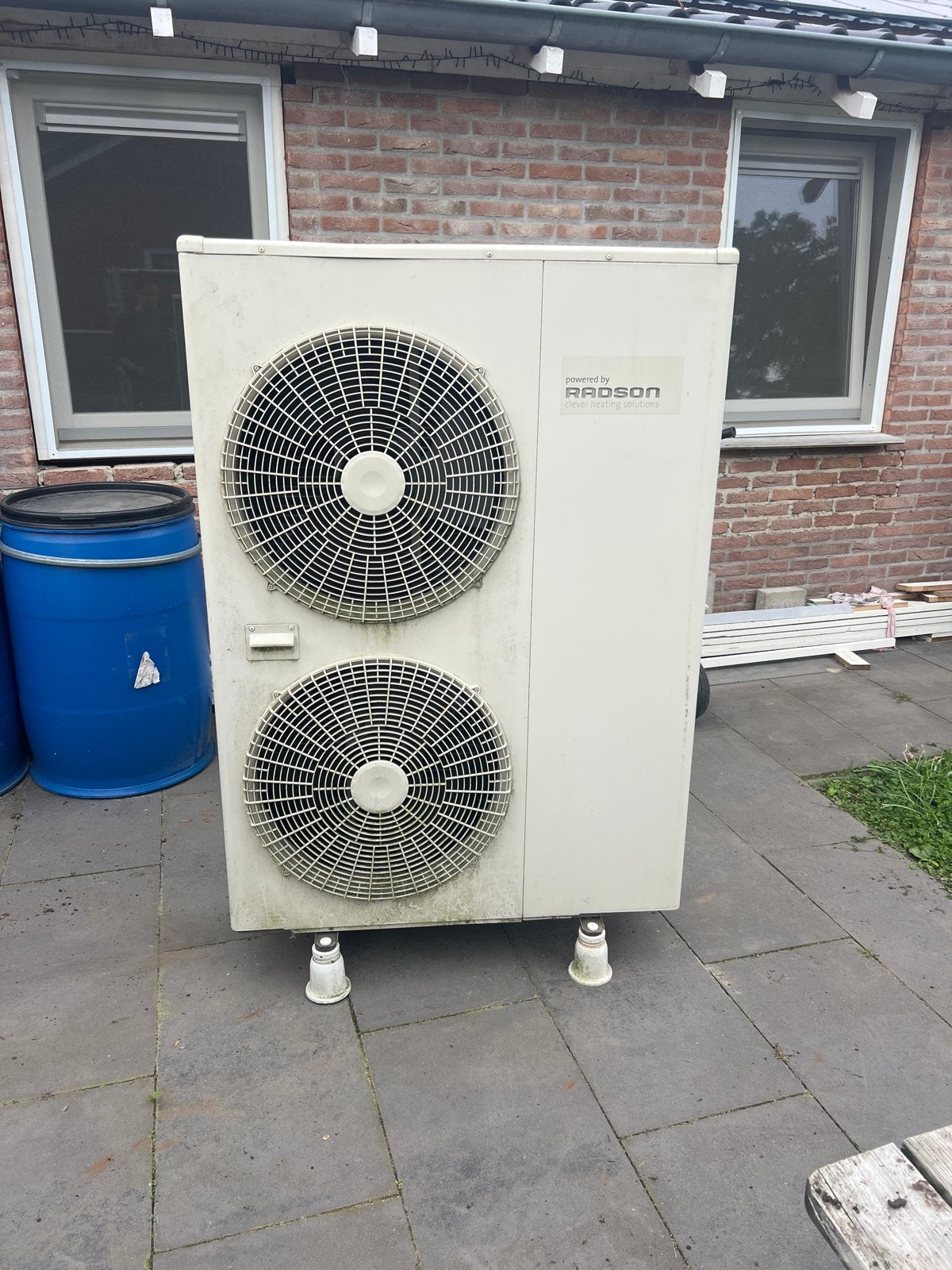 Warmtepomp met waterschade aan de printplaat, Doe-het-zelf en Verbouw, Gebruikt, Overige typen, Ophalen of Verzenden, 60 tot 150 cm