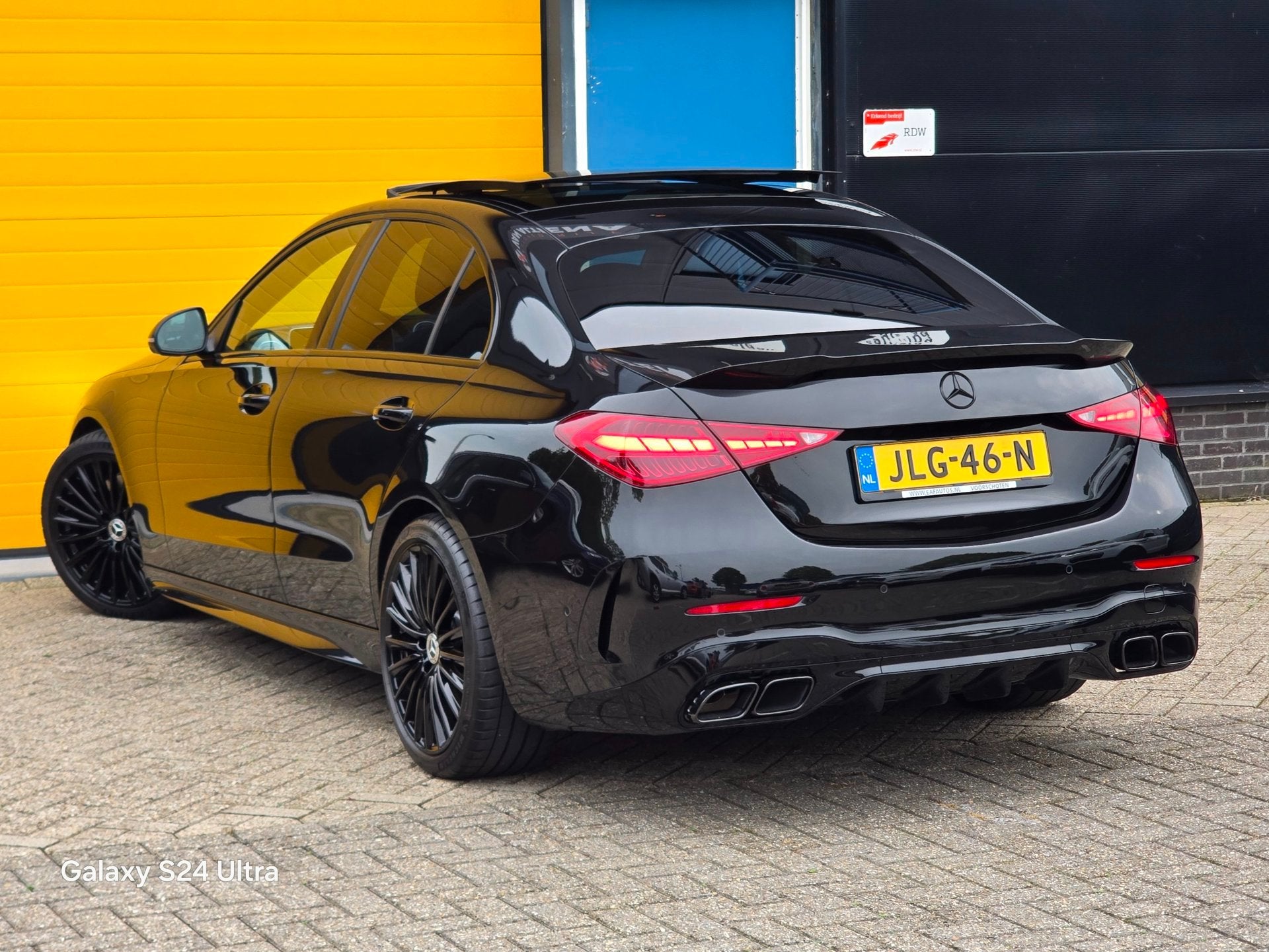 Mercedes-Benz C-klasse 180 AMG Line / Aut /Head Up / Leder /, Automaat, 4 cilinders, Zwart, Leder