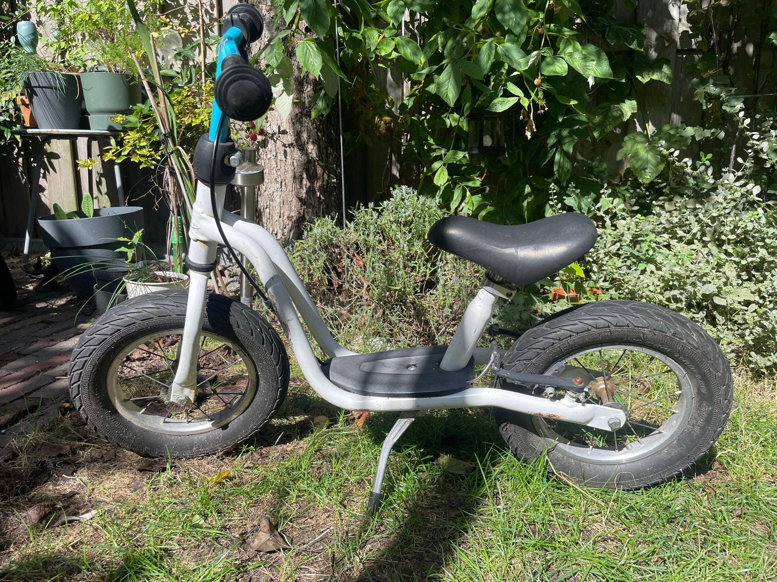 Puky LR XL Loopfiets Wit met Handrem en Standaard, Kinderen en Baby's, Speelgoed | Buiten | Voertuigen en Loopfietsen, Ophalen