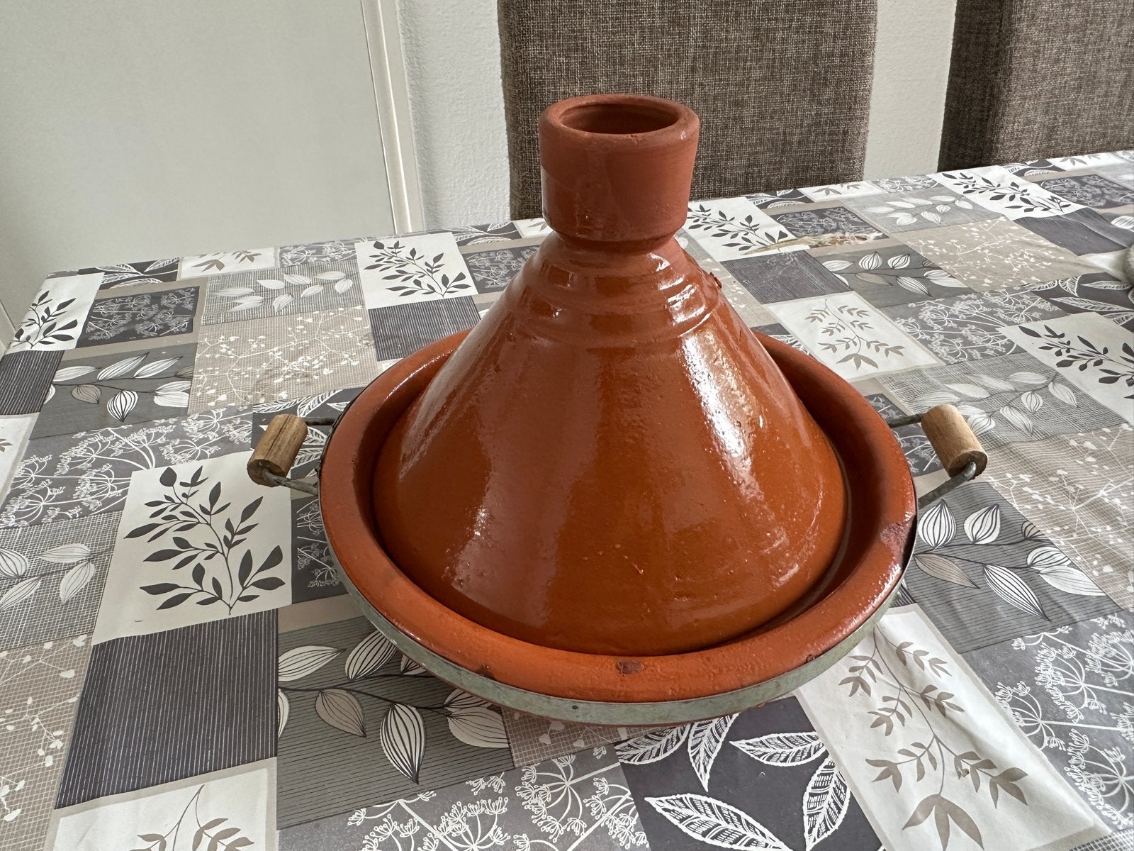 Marokkaanse Tajine voor 5 personen, Ophalen of Verzenden, Steen/keramiek, Bruin, Overige typen