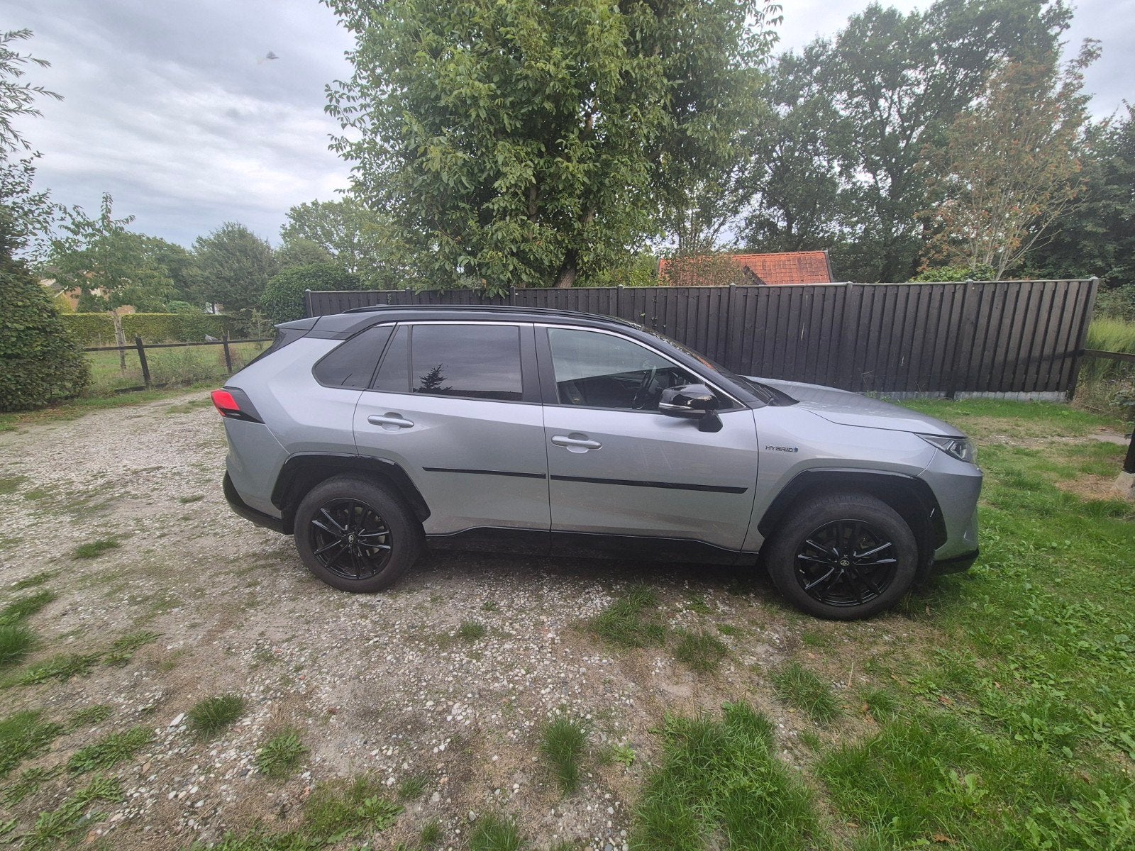 Prachtige Toyota RAV4 Bi-Tone (Zilver/Zwart), Auto's, Toyota, Automaat, 4 cilinders, 2487 cc, 1650 kg