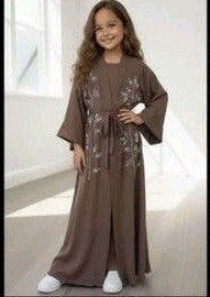Elegante Abaya voor meisjes - Bruin met borduursel, Ophalen of Verzenden, Nieuw, Onbekend, Meisje