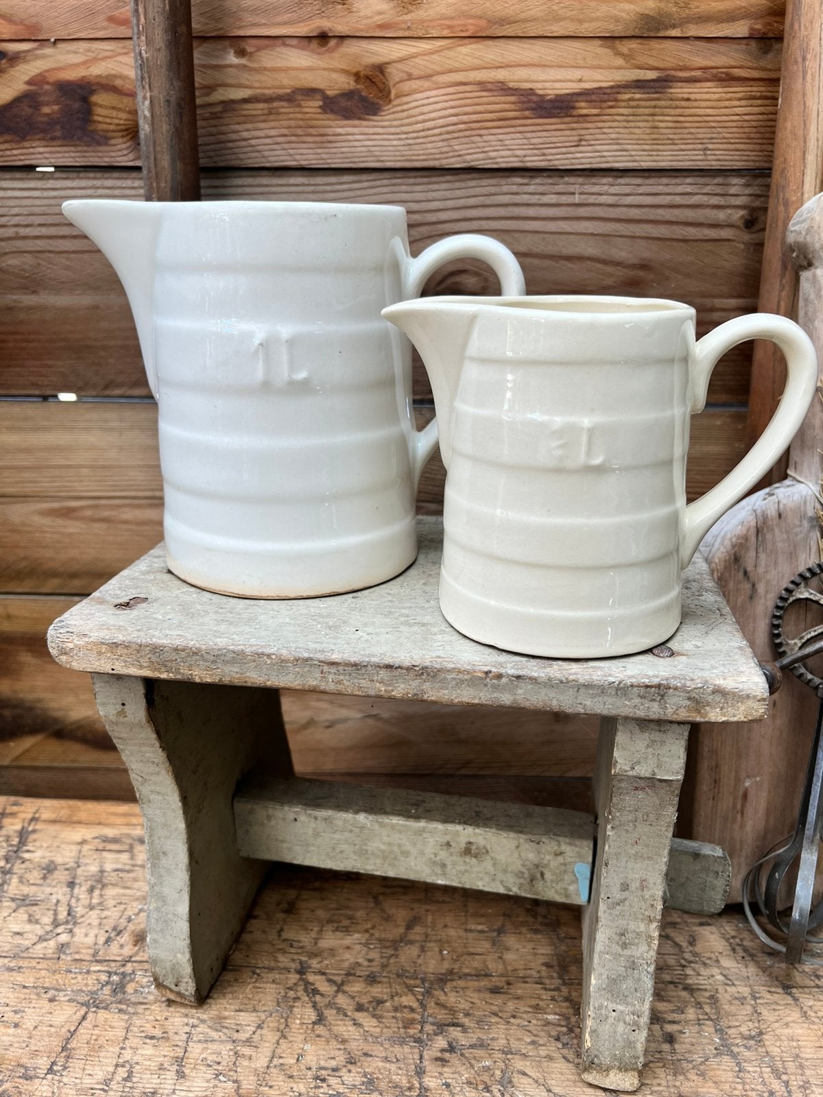 Brocante oude bandenkan schenkkan Boch 1 ltr en 1/2 ltr, Antiek en Kunst, Ophalen