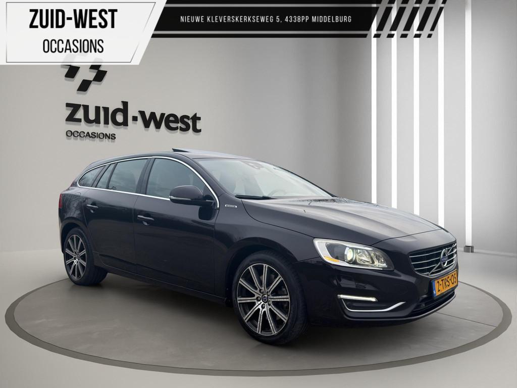 Volvo V60 2.4 D6 AWD Plug-In Hybrid Summum Leer Dakraam, Auto's, Automaat, Zwart, Vierwielaandrijving, 212 €/maand