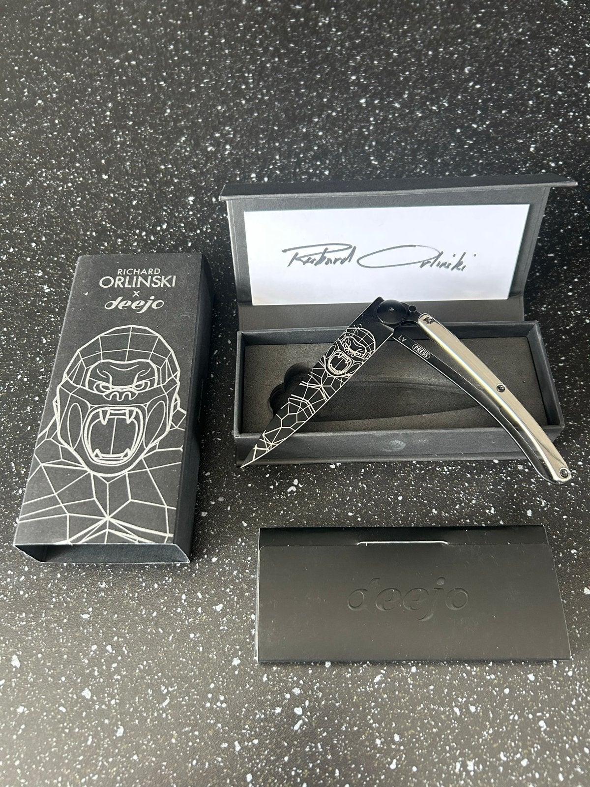 Richard Orlinski x Deejo zakmes - Gorilla design, Antiek en Kunst, Ophalen of Verzenden