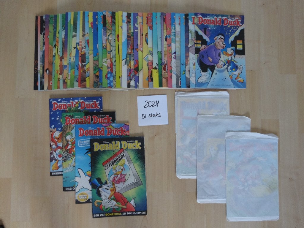 Donald Duck jaargang 2024 – 51 st (in de folie), Meerdere stripboeken, Ophalen of Verzenden, Zo goed als nieuw