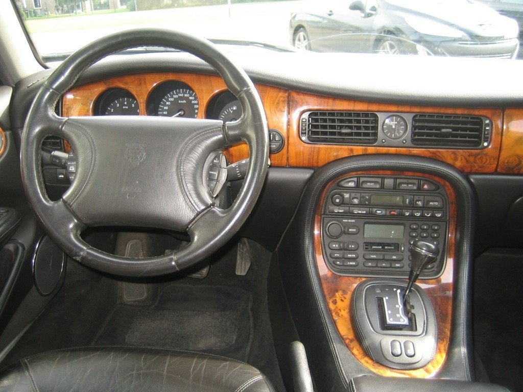 Jaguar XJ XJ 3.2 V8 EXECUTIVE, foto 10