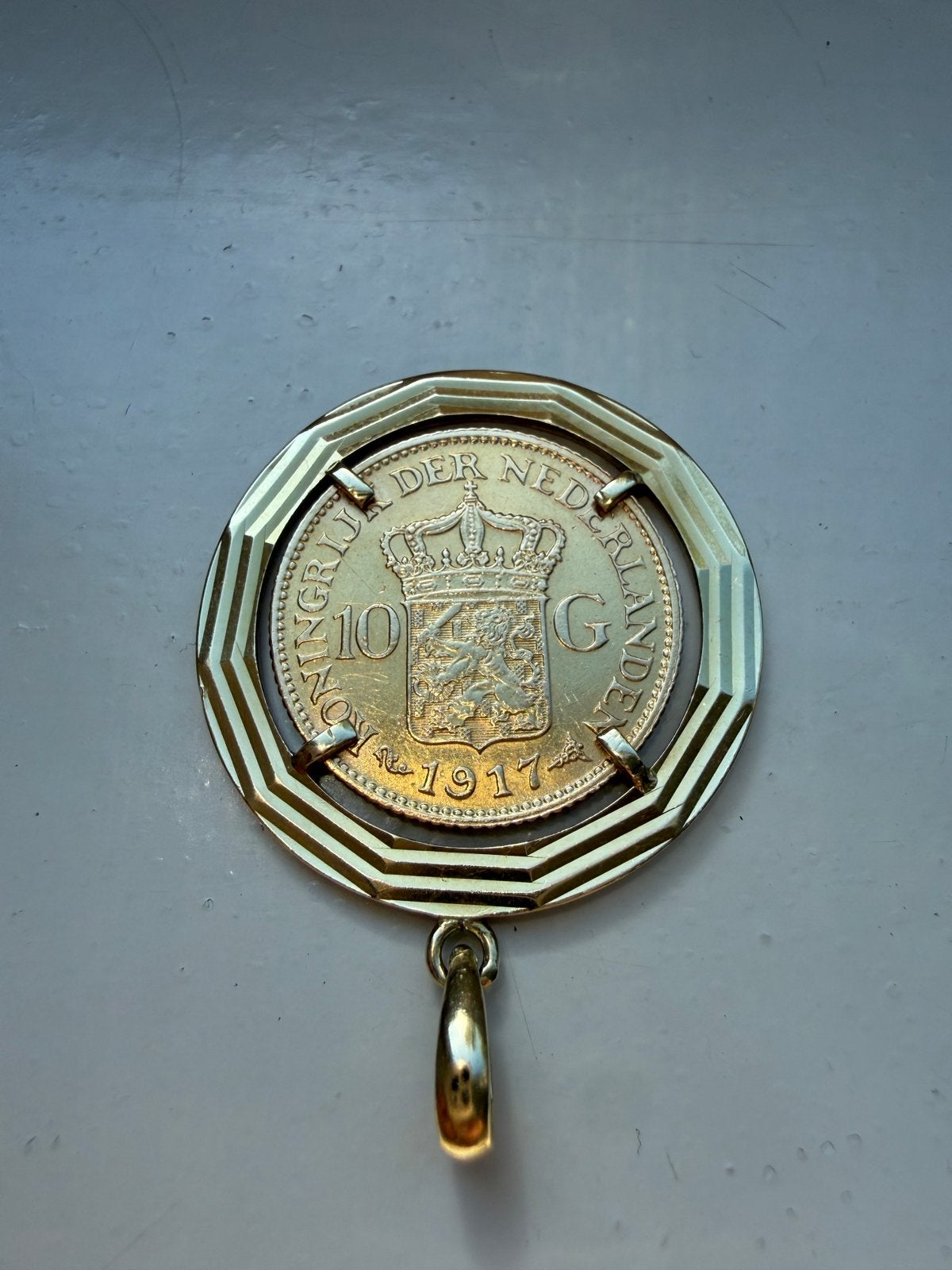 Gouden Tientje 1917 in 18K Gouden Hanger - 11,34 gram, Ophalen, Zo goed als nieuw, Goud