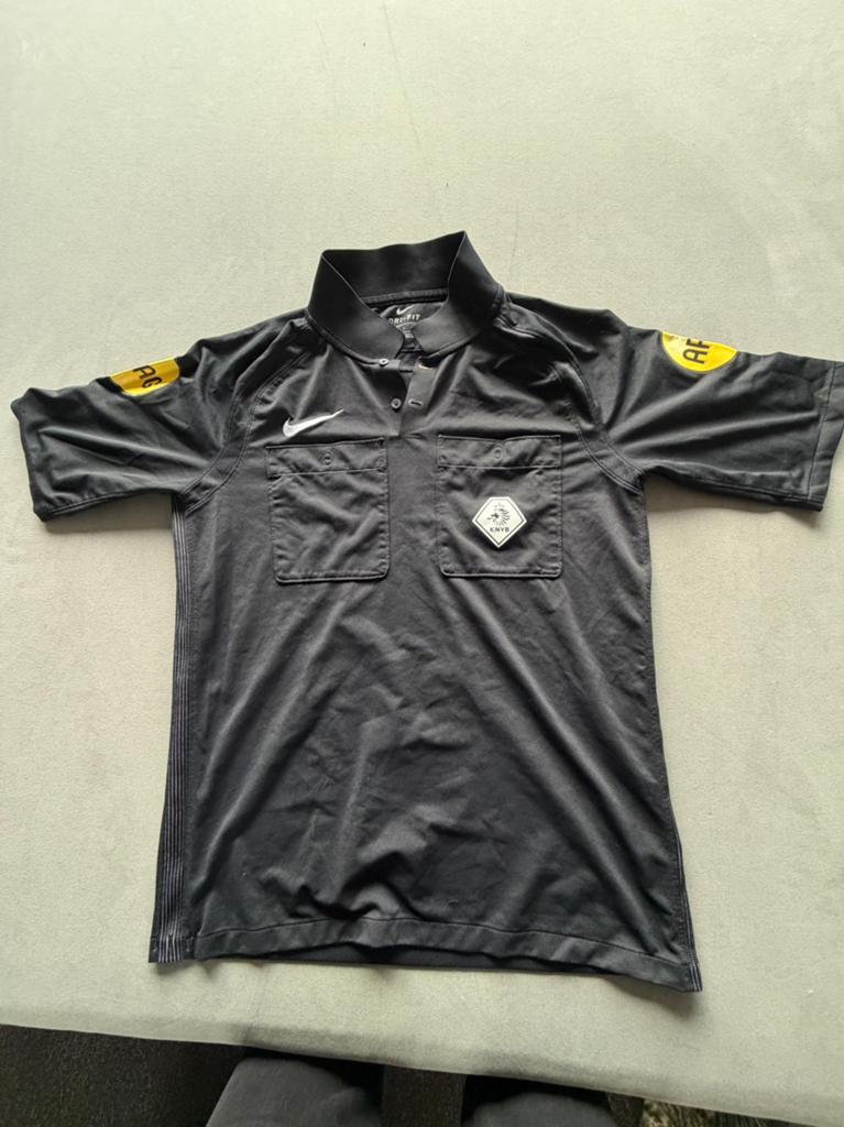 KNVB scheidsrechtersshirts, Kleding | Heren, Sportkleding, Gedragen, Voetbal, Maat 52/54 (L), Overige kleuren, Ophalen of Verzenden