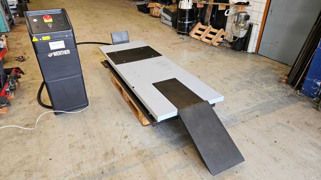 Nieuwe schaarhefbrug motorbrug Werther WML600C 600Kg, Ophalen