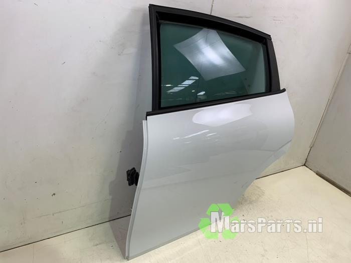 Portier 4Deurs links-achter van een Seat Leon (LS9R)