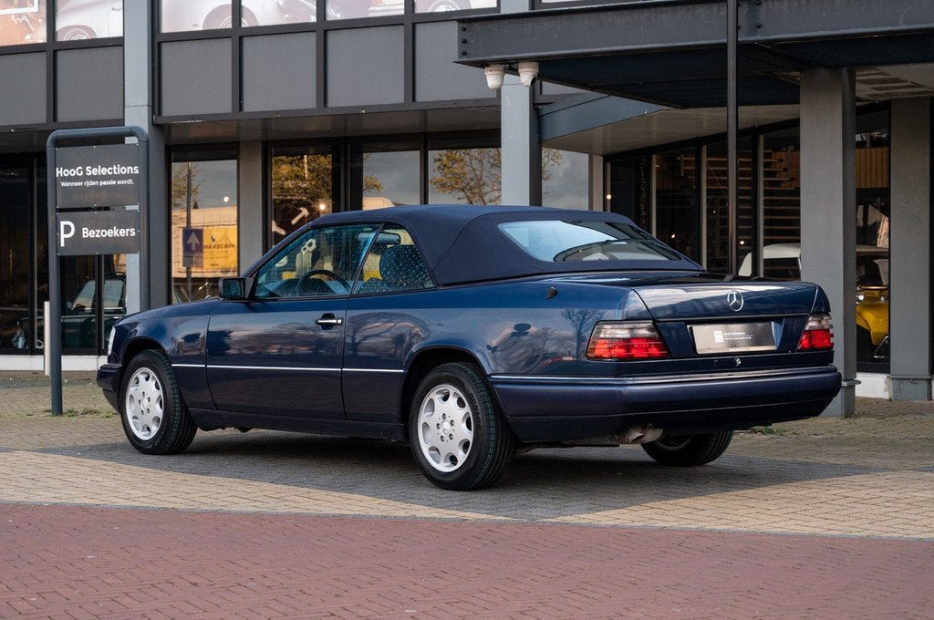 Mercedes-Benz E-Klasse E 200 Cabriolet (bj 1995), Auto's, 1998 cc, Cabriolet, Bedrijf, Handgeschakeld