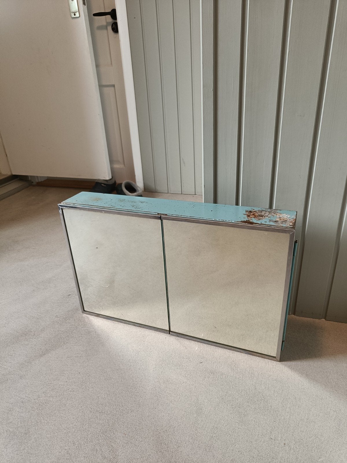 Vintage medicijnkastje/spiegelkastje, Huis en Inrichting, Ophalen, 50 tot 100 cm, Minder dan 25 cm, Minder dan 100 cm