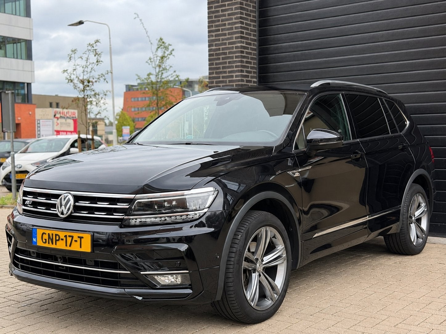 Volkswagen Tiguan 2.0 TDI 110KW DSG 2018 Zwart, 15 km/l, 4 cilinders, 2000 kg, 7 stoelen