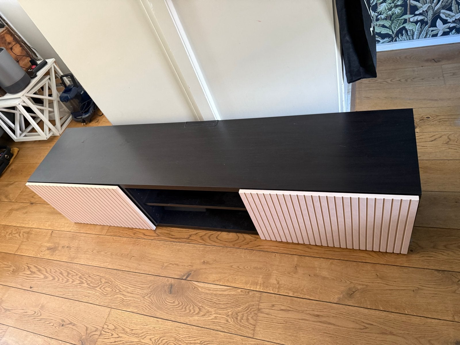 Tv meubel met kleine beschadiging bovenop, Ophalen, Gebruikt, 150 tot 200 cm, Minder dan 100 cm