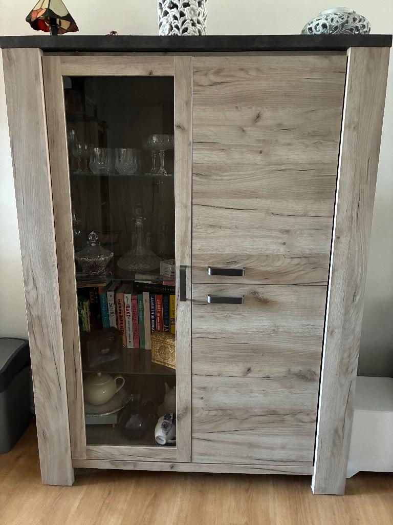 Kleine buffetkast, Huis en Inrichting, Kasten | Buffetkasten, Ophalen, 100 tot 150 cm, Glas, Modern
