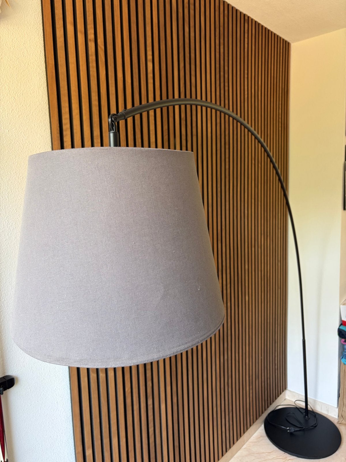 IKEA Booglamp met Grijze Kap, Ophalen, Gebruikt, E27 (groot), Metaal