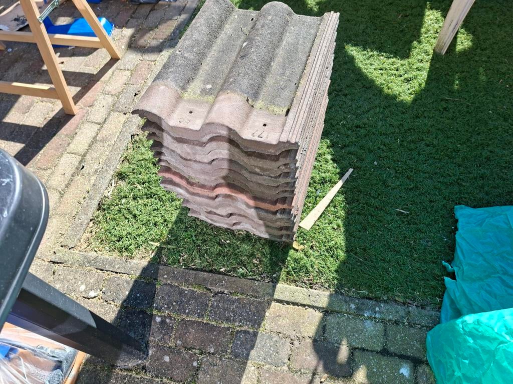 Dakpannen gratis ophalen, Doe-het-zelf en Verbouw, Dakpannen en Dakbedekking, Ophalen of Verzenden, Steen of Klei, Minder dan 5 m²