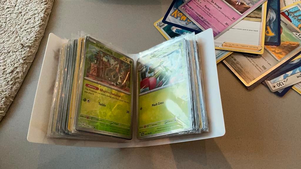 Mooi boekje vol groene kaarten, Ophalen, Zo goed als nieuw, Meerdere kaarten