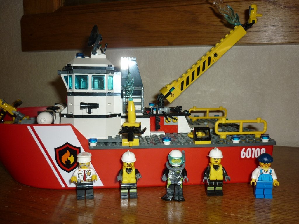 Lego City 60109 -  Brandweerboot, City, Lego, Ophalen of Verzenden, Zo goed als nieuw
