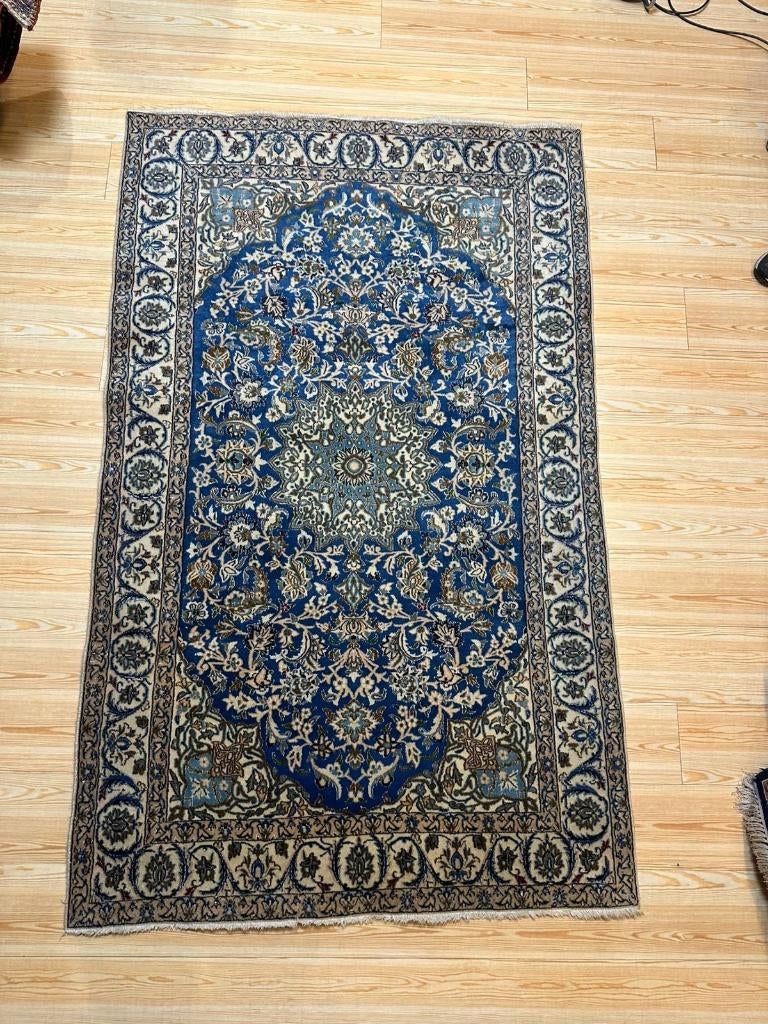 Perzisch zijd Tapijt Nain ( Carpet silk / Rug ) 201 x 135 cm, Gebruikt, Zijd, 200 cm of meer, Ophalen of Verzenden
