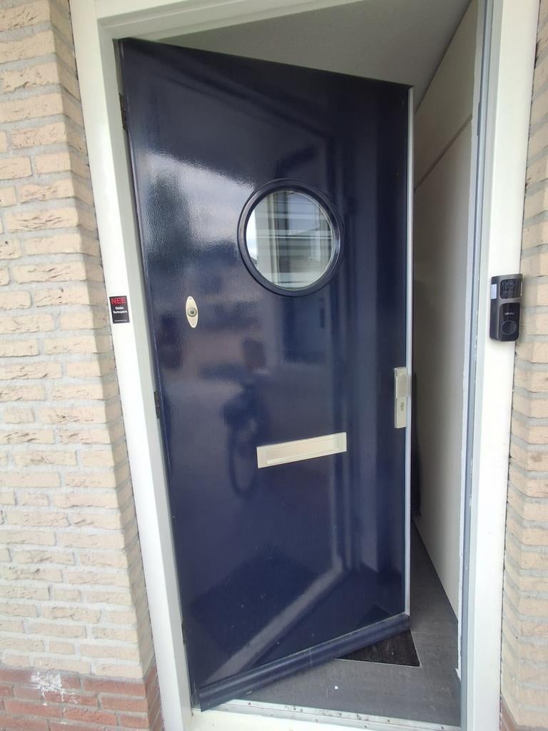 Donkerblauwe buitendeur met patrijspoort 210x92 cm, Gebruikt, 80 tot 100 cm, Ophalen of Verzenden, Buitendeur