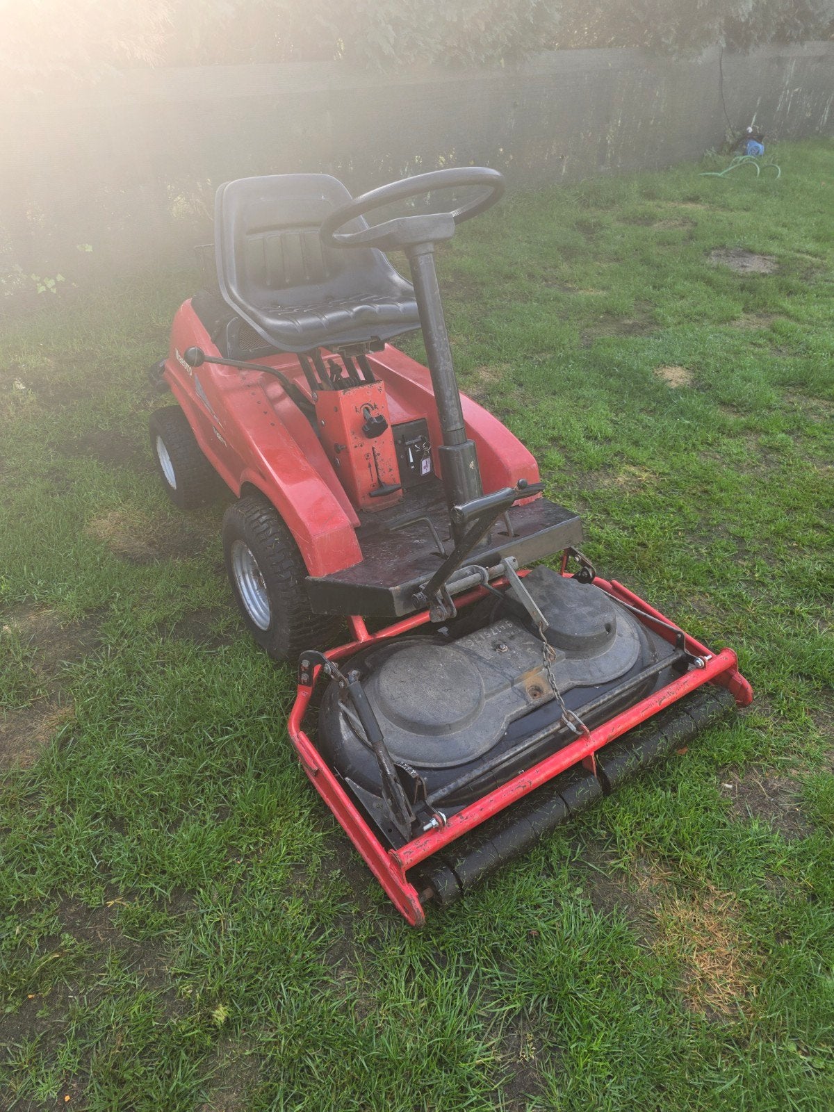 stiga villa frontmaaier zitmaaier 11.5 pk b&s motor, Ophalen of Verzenden, Gebruikt
