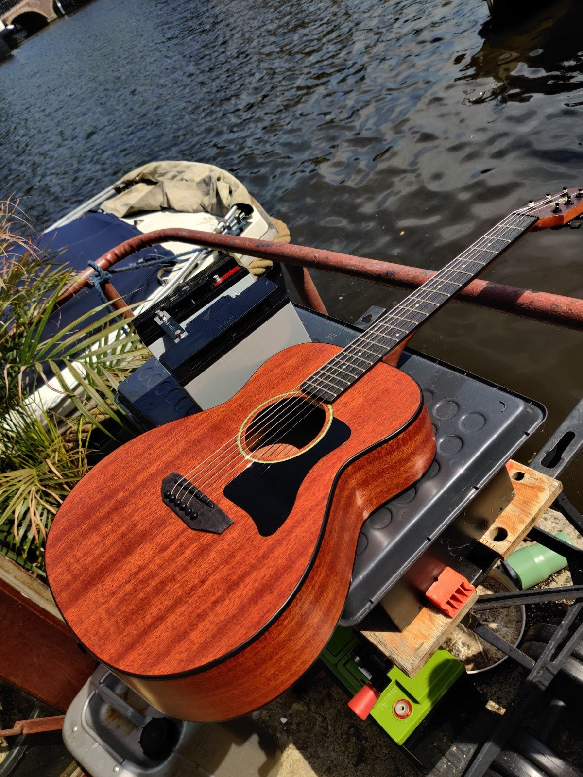 Harley Benton GS-Travel Mahonie Gitaar met Gigbag, Muziek en Instrumenten, Snaarinstrumenten | Gitaren | Akoestisch, Ophalen of Verzenden