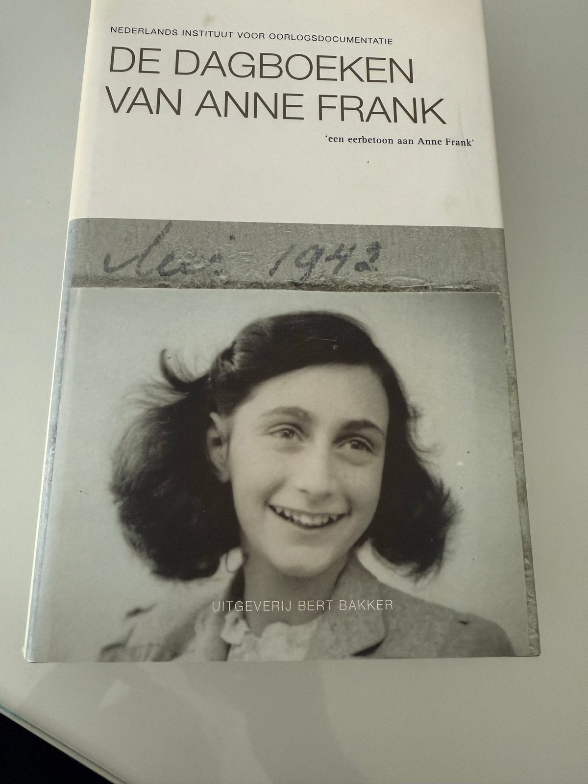 De Dagboeken van Anne Frank - Nederlands Instituut, Ophalen of Verzenden, Tweede Wereldoorlog, Gelezen, Algemeen