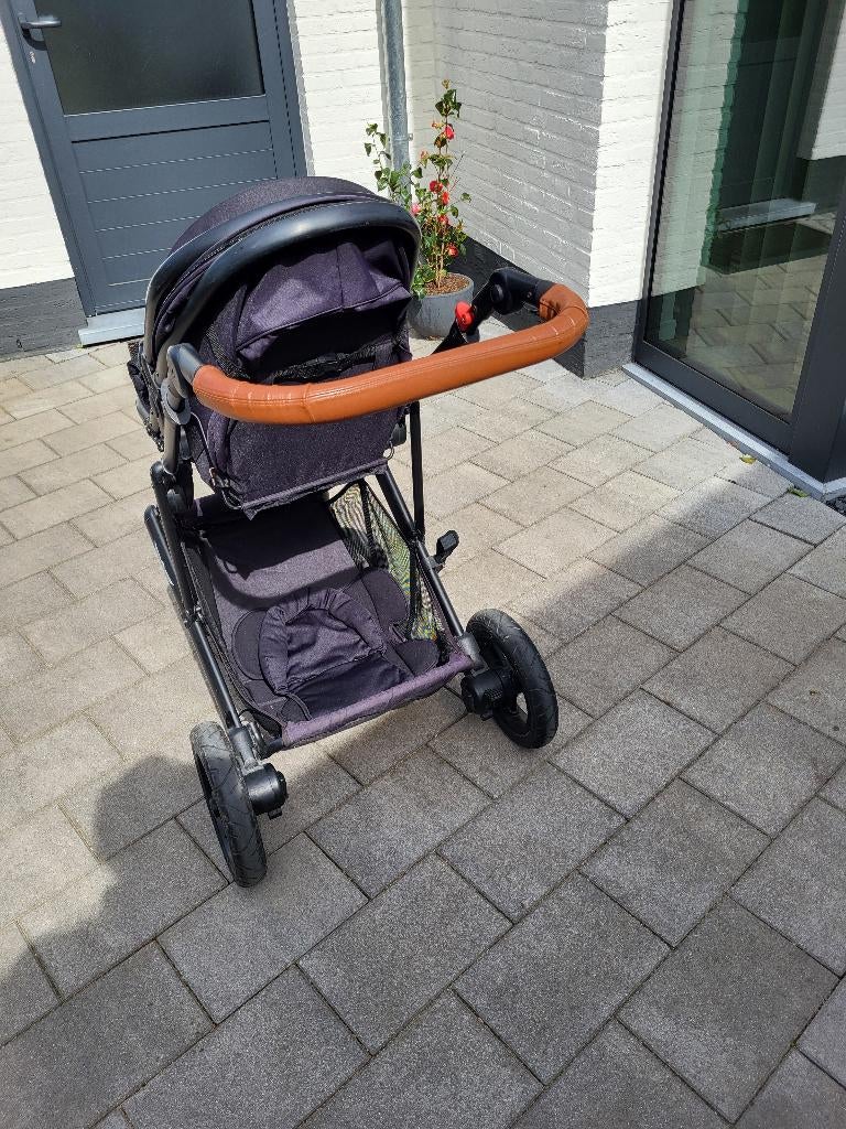 Kinderwagen met autostoel merk SLEE, Kinderen en Baby's, Kinderwagens en Combinaties, Ophalen, Gebruikt, Overige merken, Verstelbare duwstang