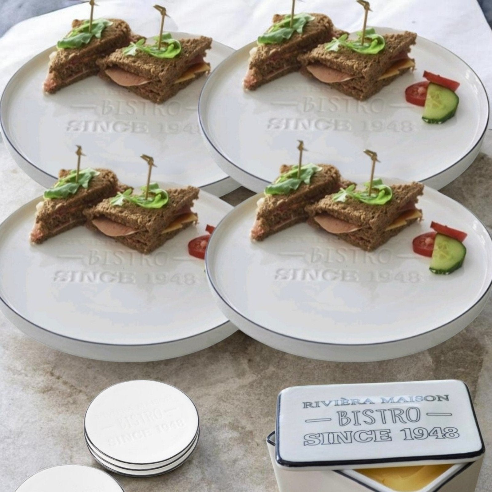 Rivièra maison bistro serviesgoed, Ophalen of Verzenden, Zo goed als nieuw, Bord(en), Overige stijlen